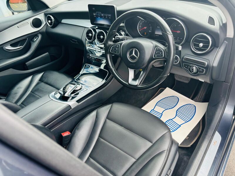 MERCEDES-BENZ C CLASS