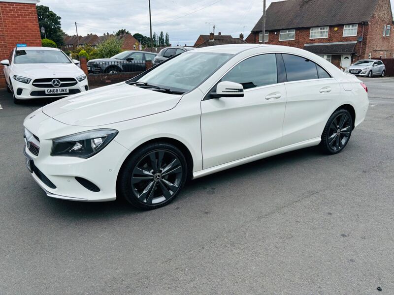 MERCEDES-BENZ CLA