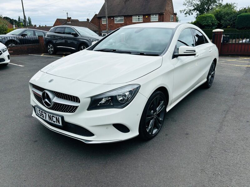 MERCEDES-BENZ CLA