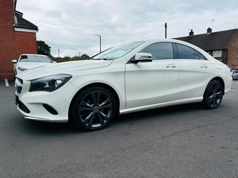 MERCEDES-BENZ CLA