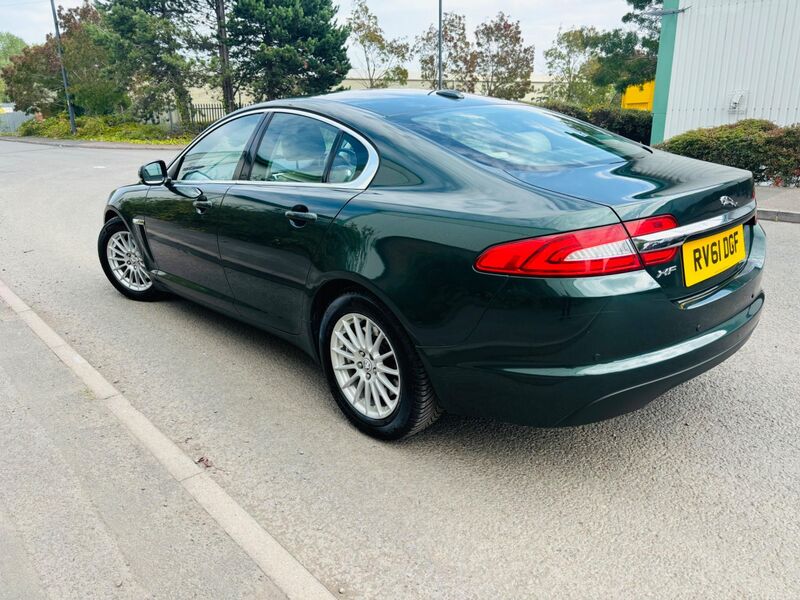 JAGUAR XF