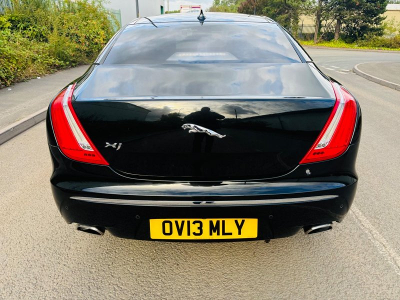 JAGUAR XJ