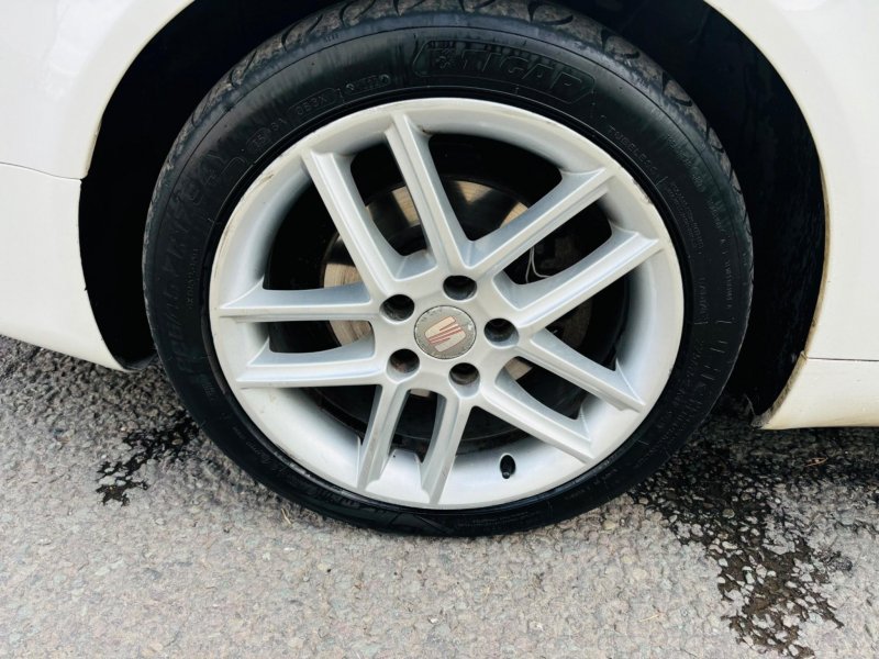 SEAT EXEO
