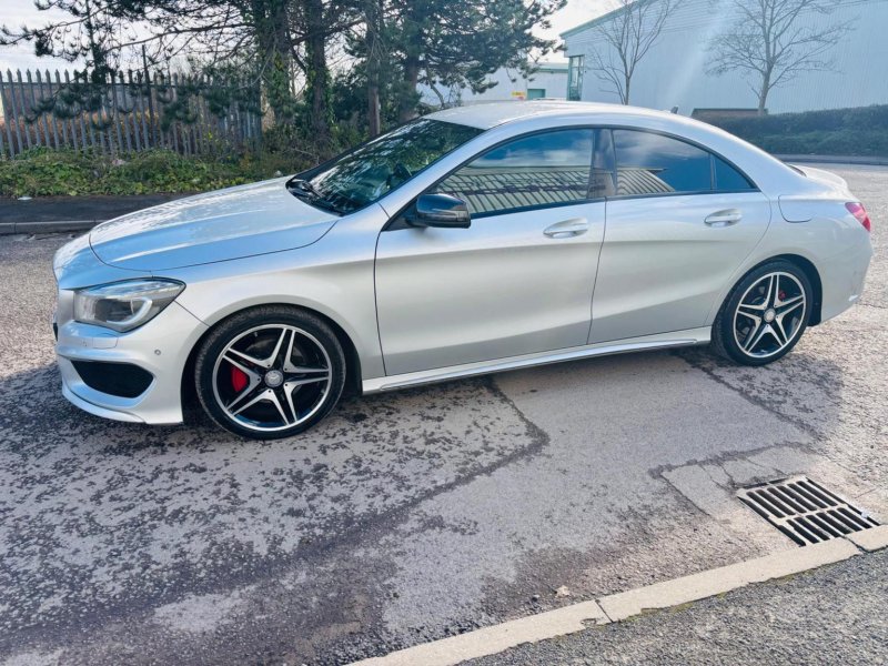 MERCEDES-BENZ CLA