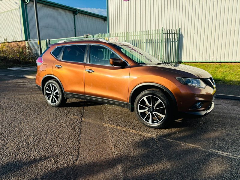 NISSAN X-TRAIL