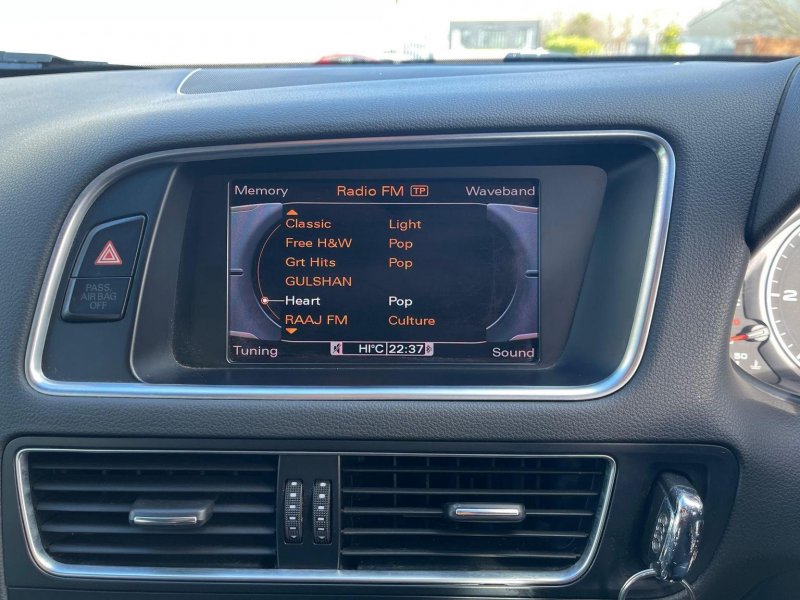 AUDI Q5