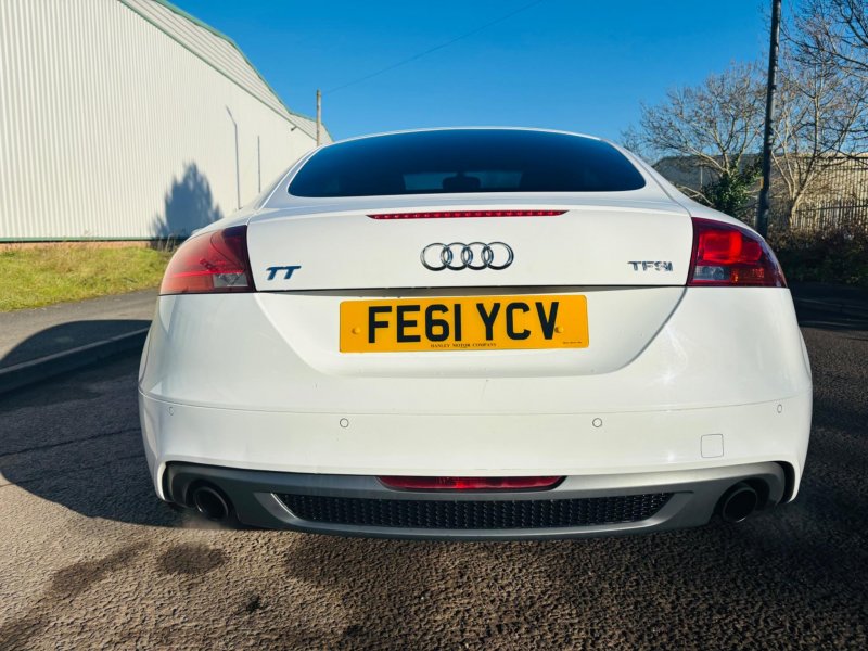 AUDI TT