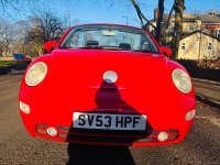 VOLKSWAGEN BEETLE