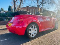 VOLKSWAGEN BEETLE