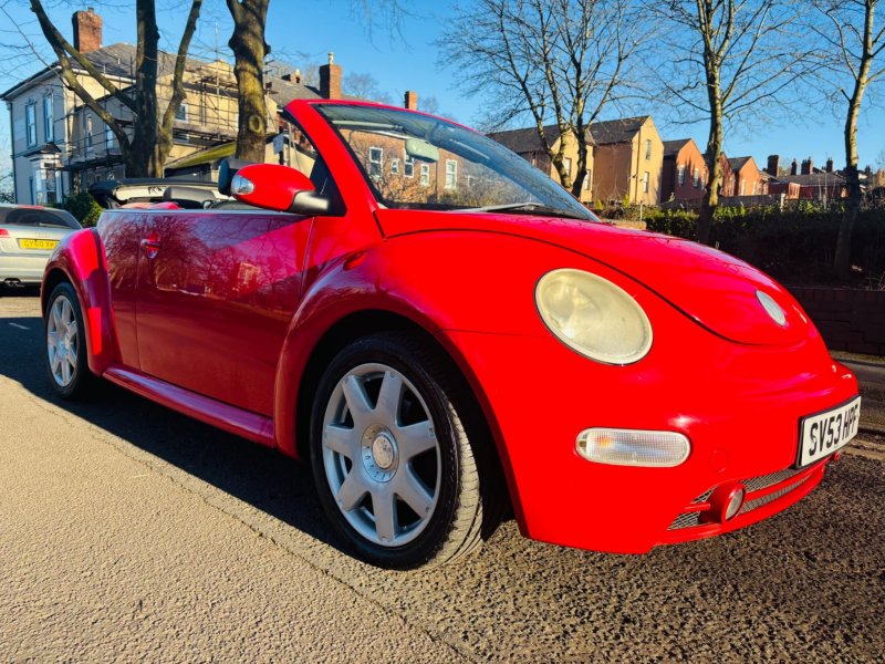 VOLKSWAGEN BEETLE