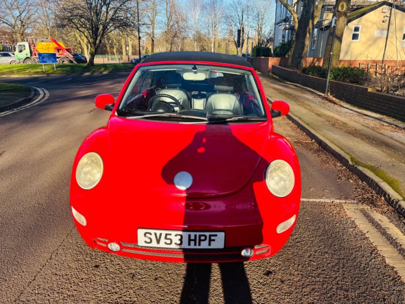 VOLKSWAGEN BEETLE