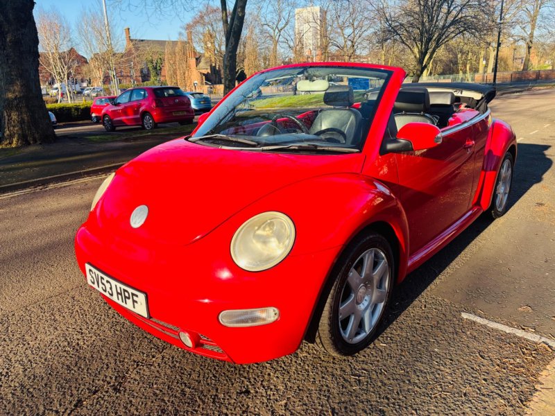 VOLKSWAGEN BEETLE