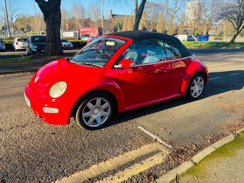 VOLKSWAGEN BEETLE