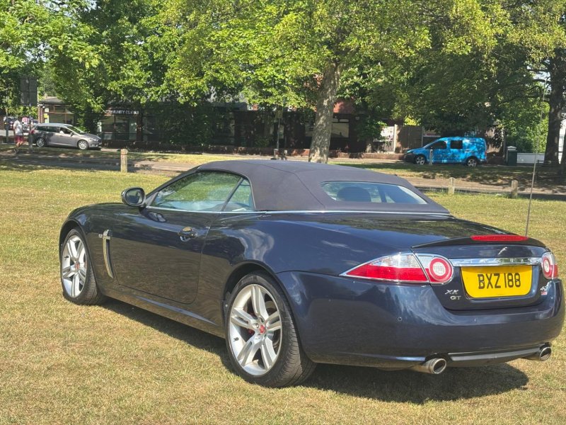 JAGUAR XK