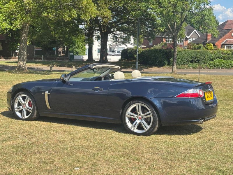 JAGUAR XK