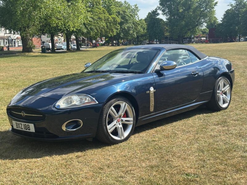 JAGUAR XK