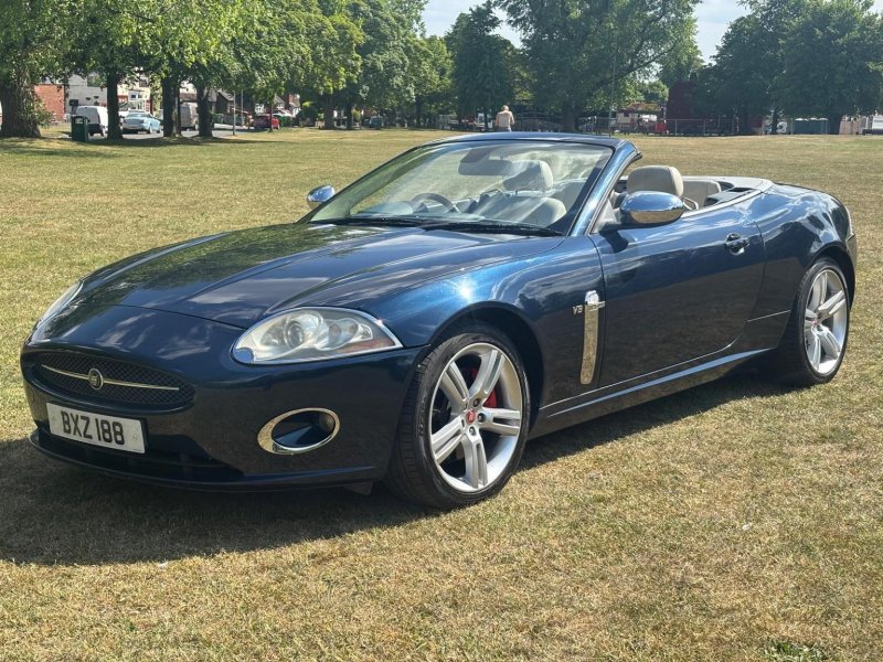 JAGUAR XK