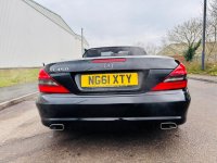 MERCEDES-BENZ SL
