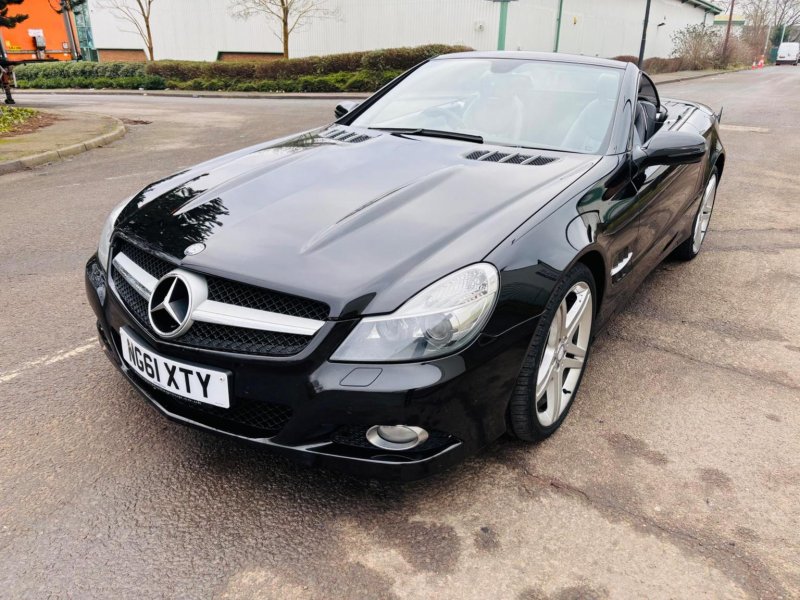 MERCEDES-BENZ SL