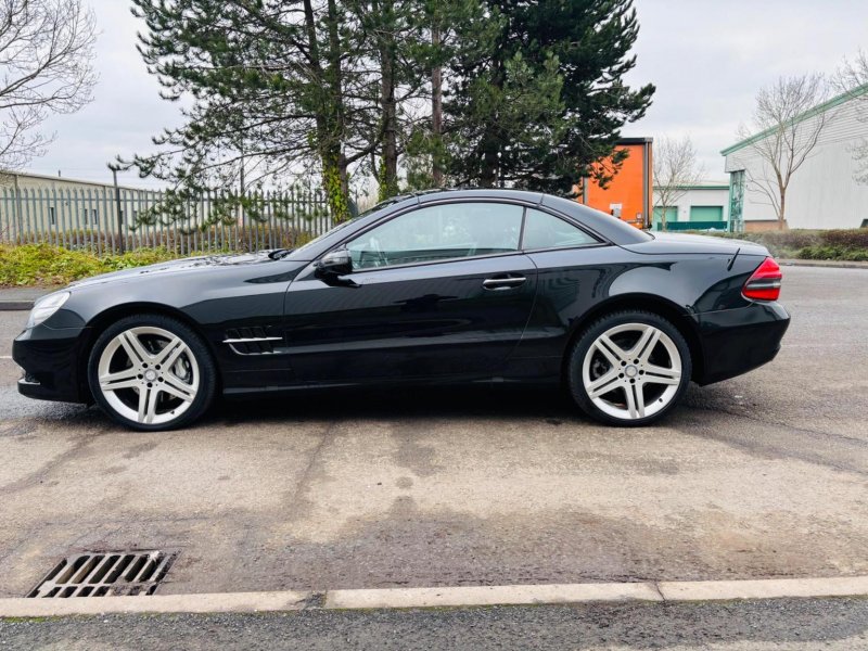 MERCEDES-BENZ SL