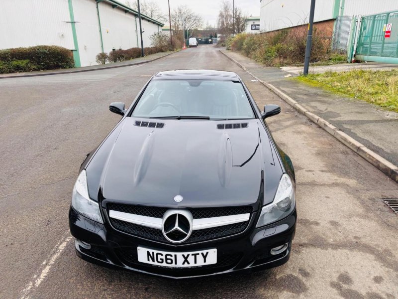 MERCEDES-BENZ SL