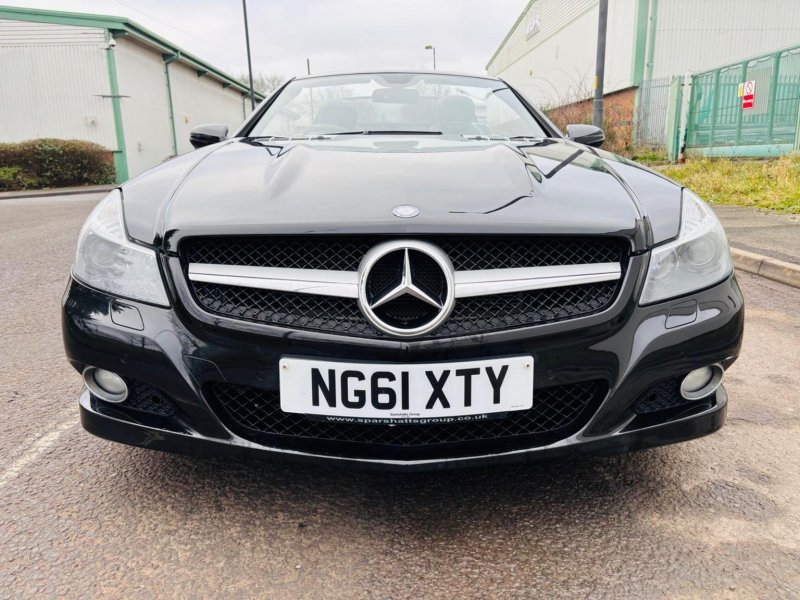 MERCEDES-BENZ SL