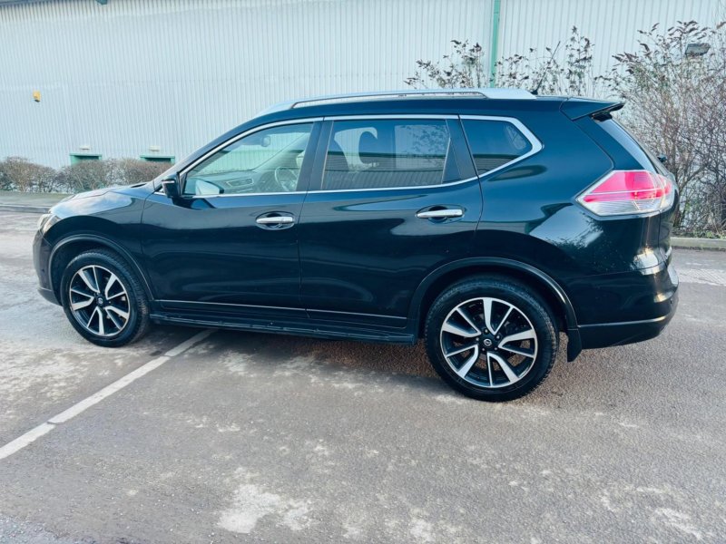 NISSAN X-TRAIL