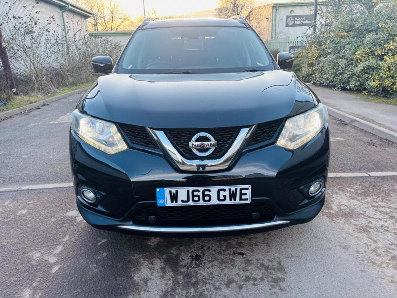 NISSAN X-TRAIL