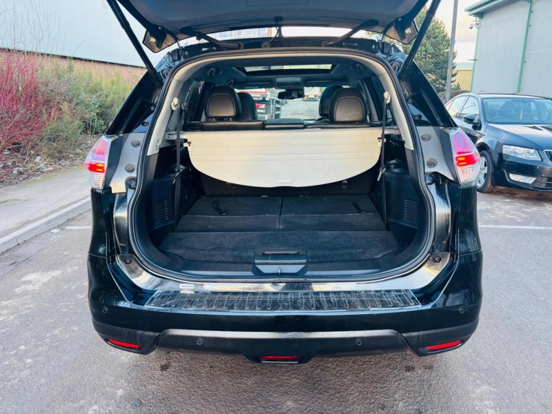 NISSAN X-TRAIL