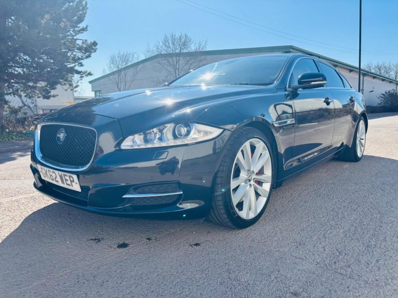 JAGUAR XJ