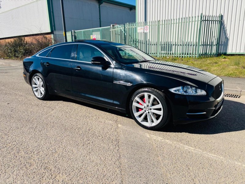 JAGUAR XJ
