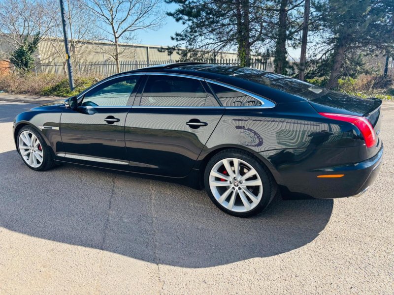 JAGUAR XJ