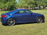 AUDI TT