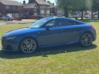 AUDI TT