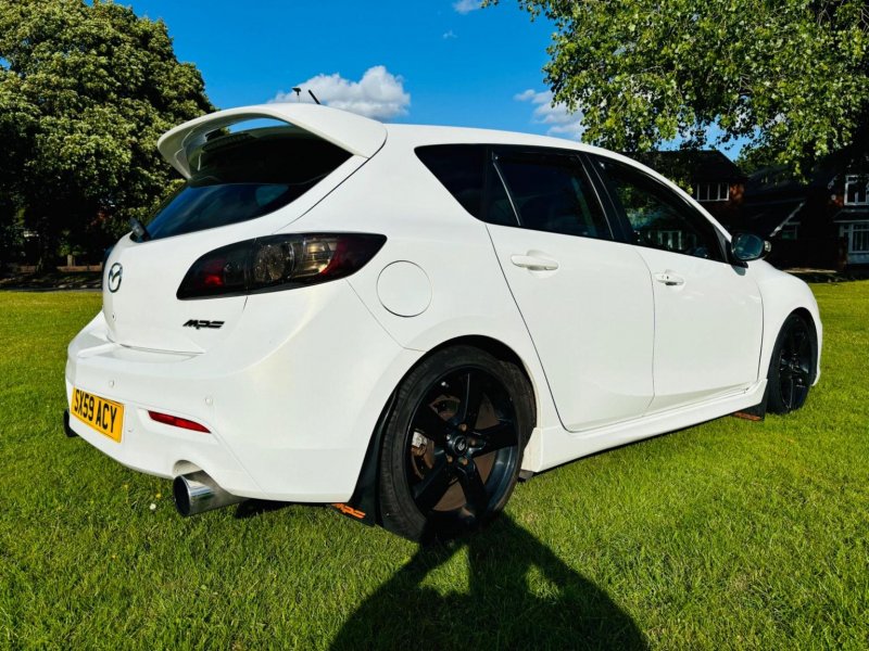 MAZDA MAZDA3