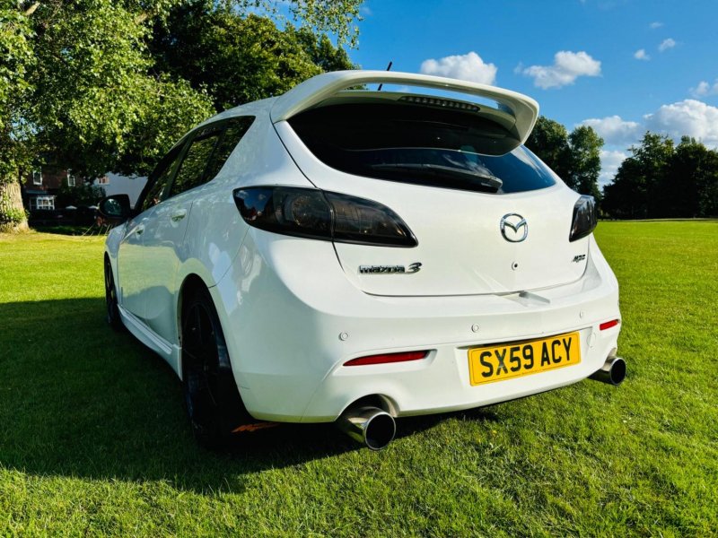 MAZDA MAZDA3